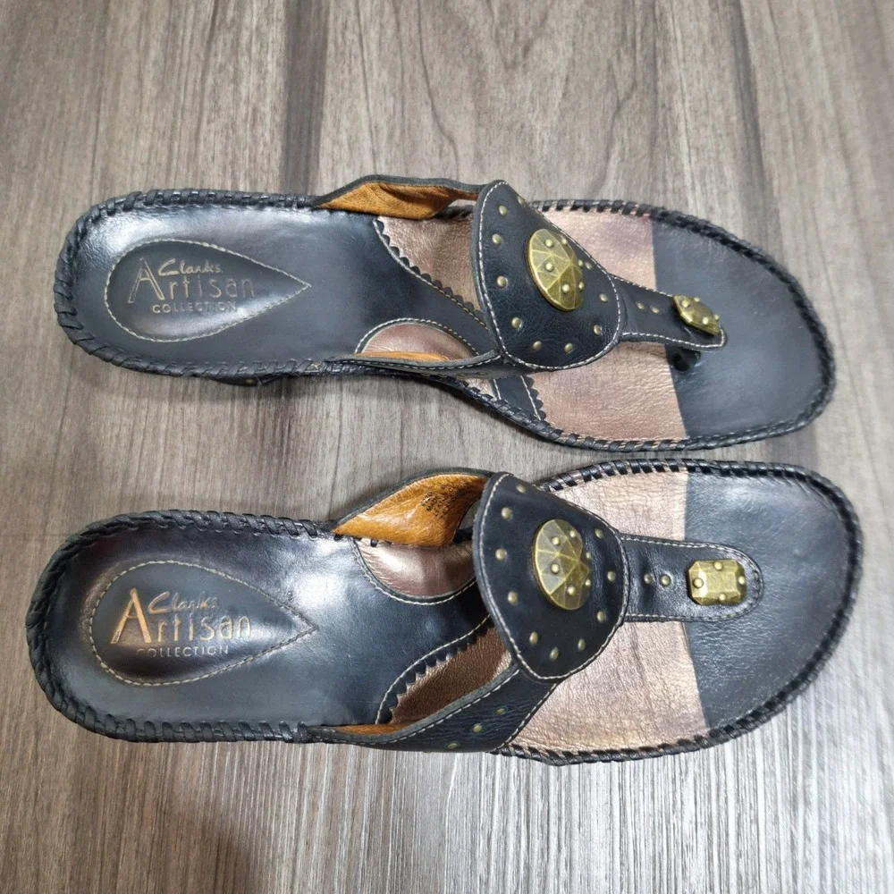 Clarks Artisan Black Leather Wedge Thong Sandals Studded Boho Women's 8M 87260